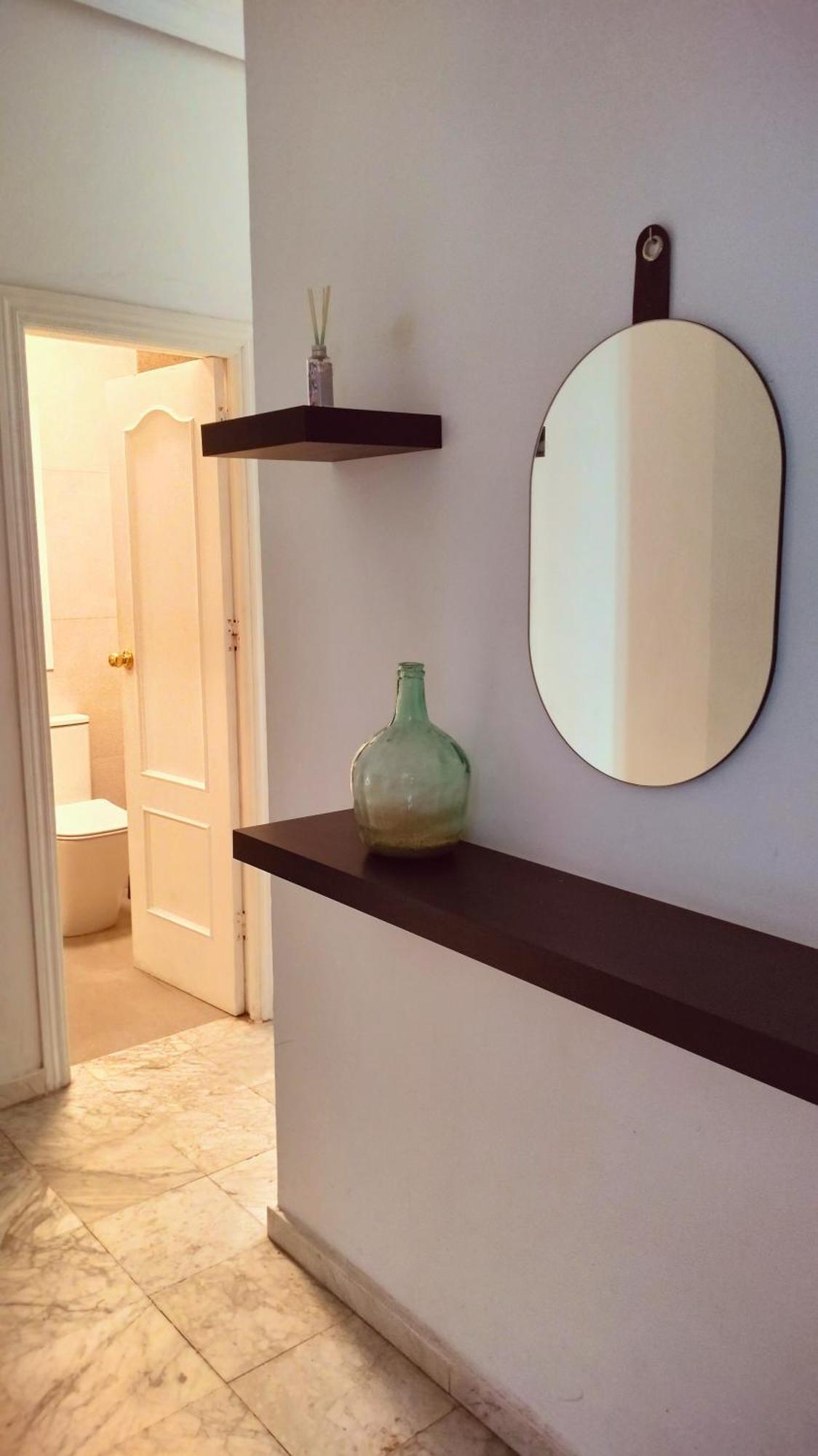 Appartement En Centro Con Vistas A La Plaza Alameda De Hercules - Hasta 7 Personas *