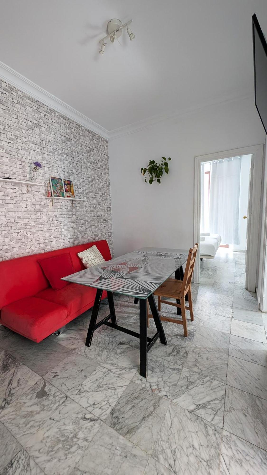 Appartement En Centro Con Vistas A La Plaza Alameda De Hercules - Hasta 7 Personas